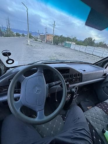 bmw z1: Легкий грузовик, Mercedes-Benz, Стандарт, 3 т, Б/у — 8