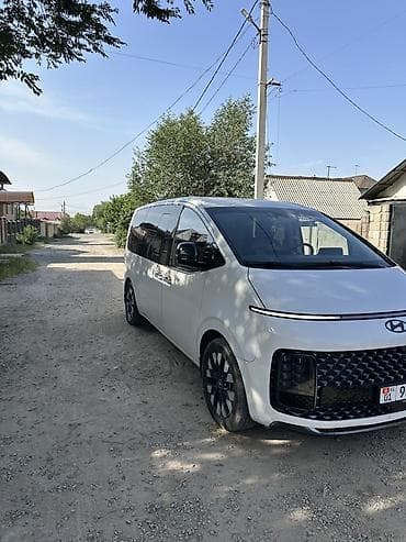 hundai staria: Hyundai Staria: 2021 г., 3.5 л, Автомат, Газ, Минивэн — 2