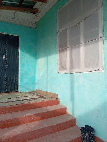 дом под швейный цех: Дом, 75 м², 6 комнат, Собственник, Косметический ремонт — 1