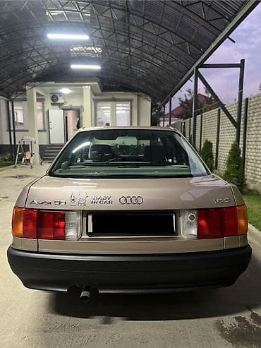 аудиа: Audi 80: 1987 г., 1.8 л, Механика, Бензин, Седан — 4
