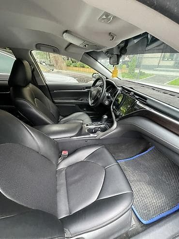 спойлео: Toyota Camry: 2018 г., 2.5 л, Автомат, Бензин, Седан — 5