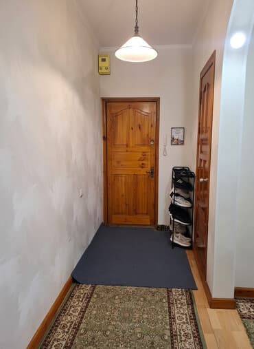 сдаю квартиру в 6 микрорайоне: 2 комнаты, 57 м², 106 серия, 8 этаж, Евроремонт — 1