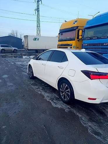 Унаа: Toyota Corolla: 2019 г., 1.8 л, Автомат, Бензин, Седан — 1