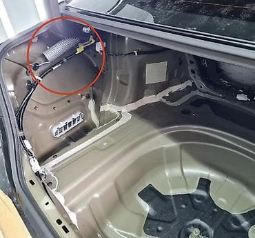 багаж соната: Амортизаторы крышки багажника Toyota, 2021 г., Б/у, Оригинал — 5