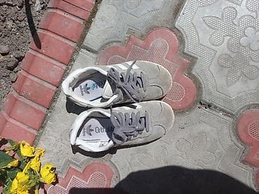 кросо: Детские кроссовки кеды Adidas Originals Gazelle для детей Размер — 5