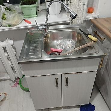 стол офис: Кухонная мойка с тумбой. - Материал мойки: нержавеющая сталь. - — 1