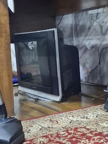 продаю плазменный телевизор: Телевизор с электронно-лучевой трубкой (CRT), диагональ ориентировочно — 1