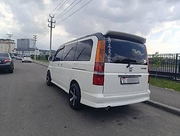 step 2: Honda Stepwgn: 2003 г., 2 л, Автомат, Бензин, Минивэн — 4