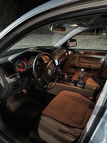 светодиодная лампы: Volkswagen Touareg: 2004 г., 3.2 л, Автомат, Бензин, Внедорожник — 6