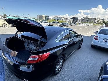 Продажа авто: Hyundai Grandeur: 2016 г., 3 л, Автомат, Газ, Седан — 4
