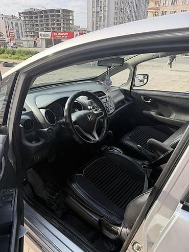 jazz: Honda Jazz: 2010 г., 1.5 л, Автомат, Бензин, Хэтчбэк — 2