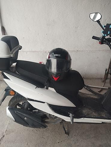 gilera runner: Продаю макси едет бодро вложение пластик,и спидометр пробег 10 — 9
