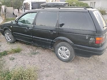 Volkswagen Passat Variant: 1988 г., 1.8 л, Кол менен иштөөчү, Универсал — 4
