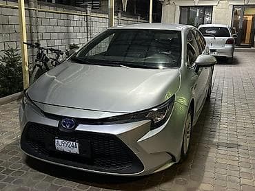 Продажа авто: Toyota Levin: 2020 г., 1.8 л, Вариатор, Гибрид, Седан — 3