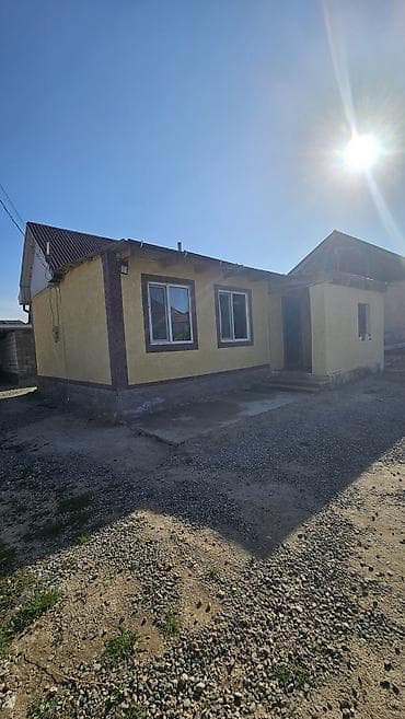 ремонт домов: Дом с участком. 4,5 соток алдында кенен место бар башка уй салам — 1