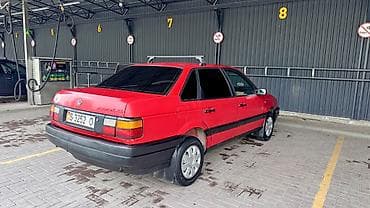 будка авто: Volkswagen Passat: 1991 г., 1.8 л, Ручные, Бензин, Лифтбек — 8