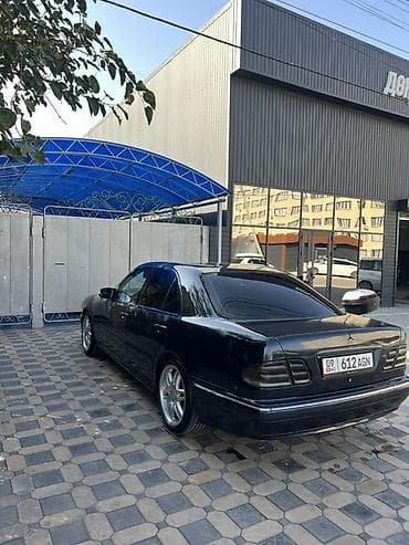 Продажа авто: Mercedes-Benz E-Class: 2002 г., 3.2 л, Автомат, Дизель, Седан — 6