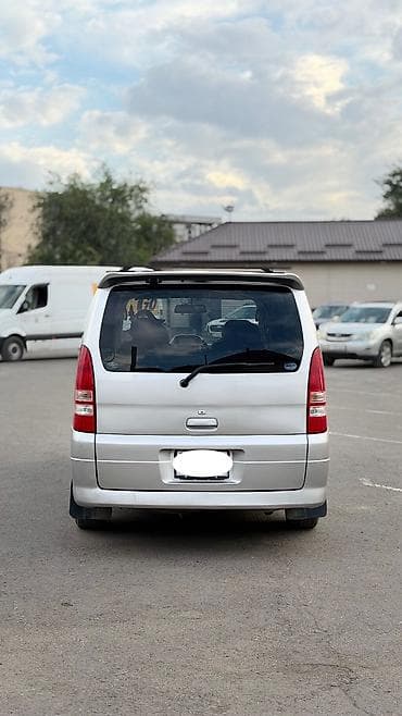 892 2: Nissan Serena: 2002 г., 2 л, Вариатор, Бензин, Минивэн — 8