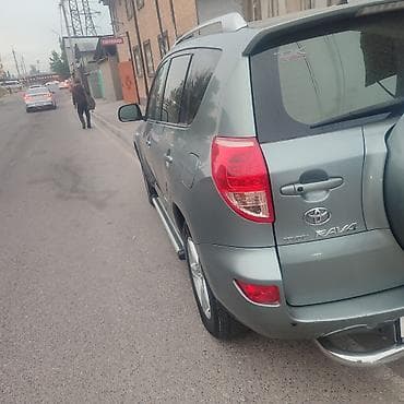 рафия: Toyota RAV4: 2007 г., 2 л, Автомат, Бензин, Кроссовер — 6