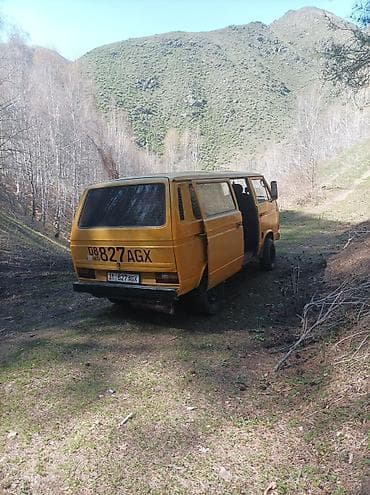 бу сидения: Volkswagen Transporter: 1985 г., 1.8 л, Ручные, Бензин, Фургон — 5