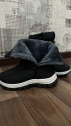 китай товар: Сапоги 29-й размер (длина по стельке 19 см)

1000 сом — 4