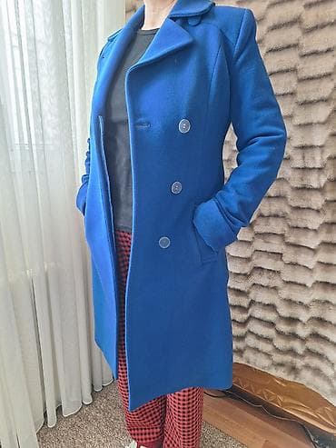 каракол одежды: Пальто почти новое размер 36, советский 42 — 5