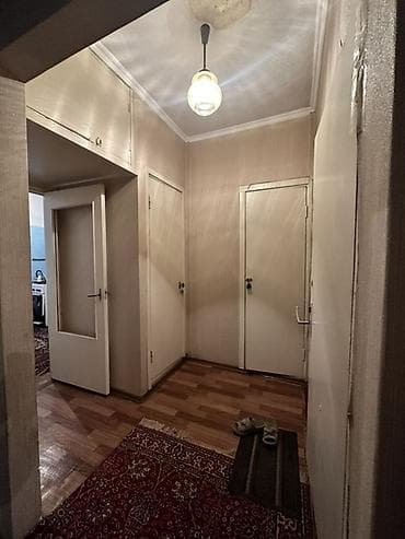 квартира кекрек: 2 комнаты, 49 м², 105 серия, 5 этаж, Старый ремонт — 7