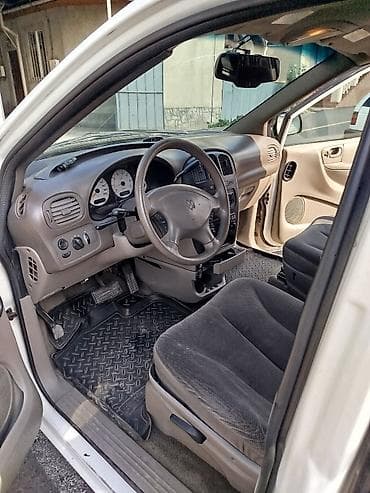 transporter multivan: Dodge Caravan: 2001 г., 3.3 л, Автомат, Бензин, Минивэн — 4