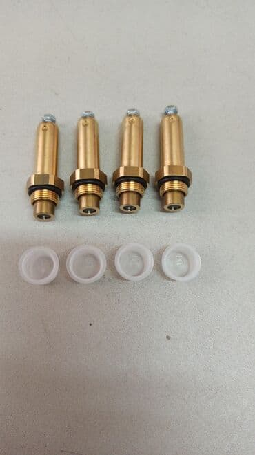 блок предохранителей: Шланг (подводка) ЗИЛ 1969 г., Новый, Аналог, ОАЭ — 3