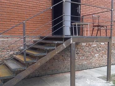 мансард: Металлическая лестница Для дома — 3