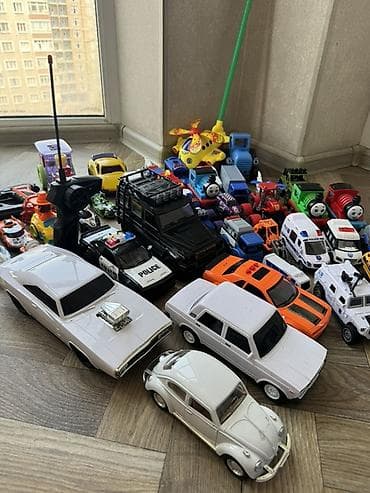 kinder minecraft: Набор детских игрушек — 1000 сом за всё! 🚗🧸 Все в отличном состоянии — 2