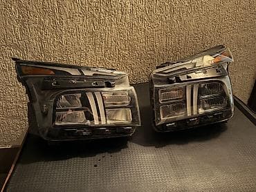 Комплект передних фар Hyundai 2021 г., Б/у, Оригинал, США at lalafo.kg Комплект передних фар Hyundai 2021 г., Б/у, Оригинал, США