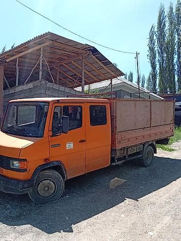 камаз 5510: Грузовик, Mercedes-Benz, Дубль, 4 т, Б/у — 2