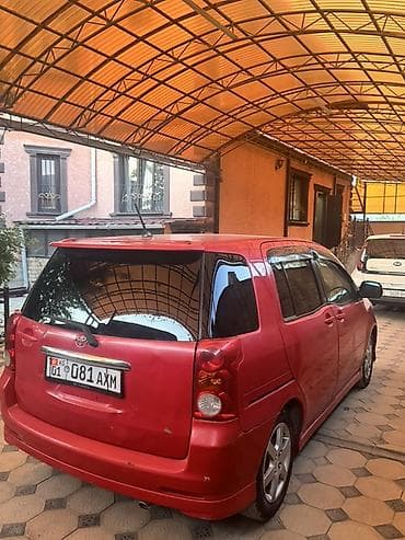 сут машине: Toyota Raum: 2004 г., 1.5 л, Автомат, Бензин, Хетчбек — 6