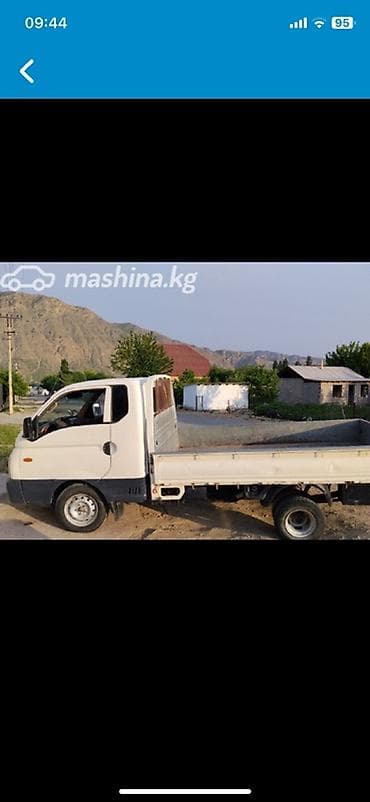 Жеңил жүк ташуучу унаа, Hyundai, Стандарт, 1,5 т, Колдонулган — 2