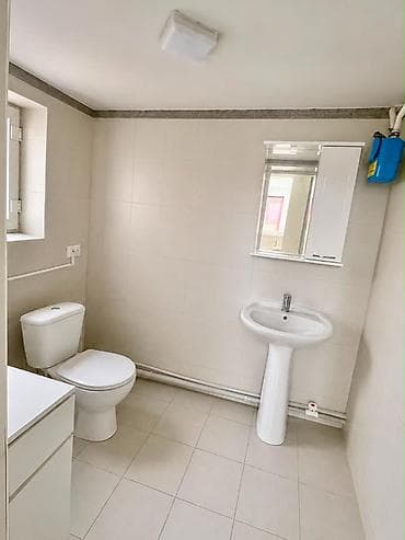 Үйлөр: 📍 ул. Анарбека Бакаева 🔘3-комнатный 🔘Этаж 1 🔘75м² Продается участок — 3