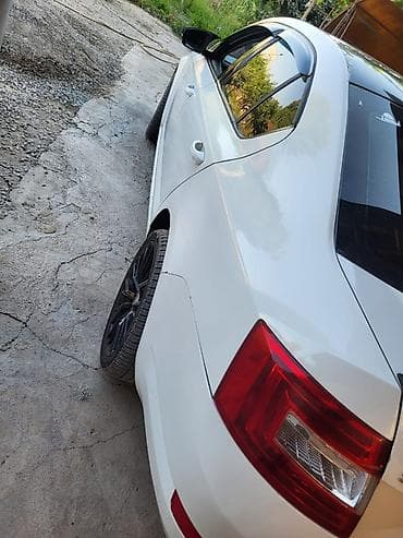 byd destroyer 05: Skoda Octavia: 2014 г., Бензин, Лифтбек — 1