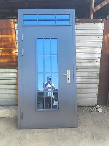 декоративные: Двери для домов и квартир, Металлическая, Одностворчатая, Со стеклом, цвет - Серый — 10