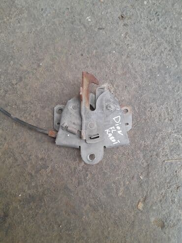 мицубиси дион: Mitsubishi Dion замок капота, Митсубиси Дион замок капота Замок — 1