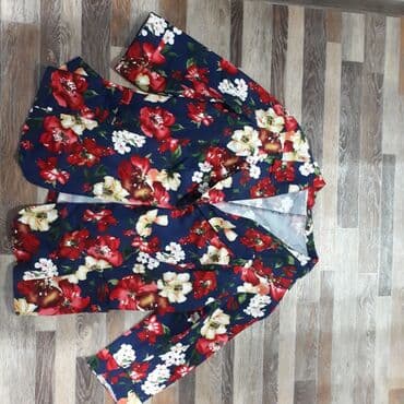 Жакет женский новый 50-52 размер. Нарядный, весенний. Можем at lalafo.kg Жакет женский новый 50-52 размер. Нарядный, весенний. Можем