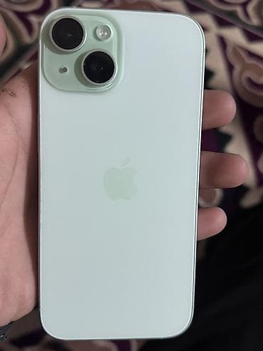 IPhone 15, Б/у, 128 ГБ, Защитное стекло, Чехол, 90 %
