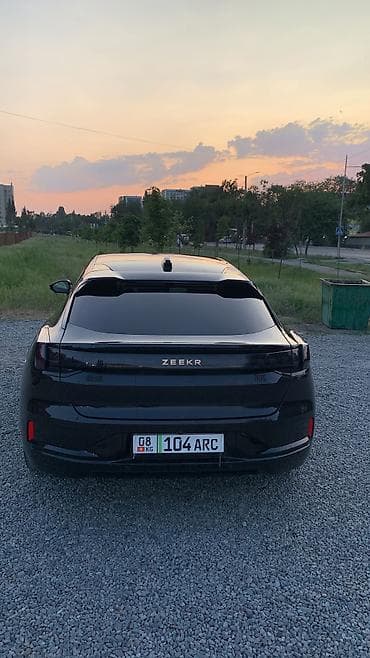 зикир 001: Zeekr 001: | 2023 г. Универсал — 5