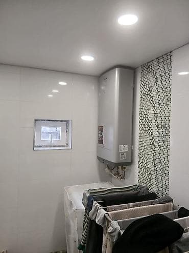 Дома: Продается пол дома. Рабочий городок. 4 комнаты, кухня, сан узел, душ в — 8