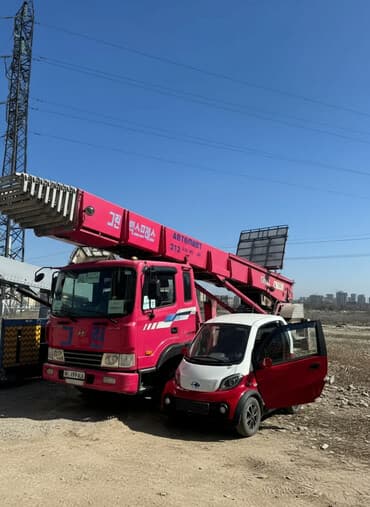 домкраты гидравлические: Автовышка | Стрела 65 м 250 т | Борт 250 кг — 1