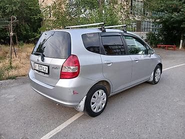 мотор жаз: Honda Fit: 2002 г., 1.3 л, Вариатор, Бензин, Седан — 3