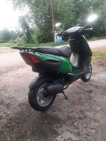мотор на скутер: Макси скутер 150 куб. см в ярком зелёном цвете. piaggio skipper — 3