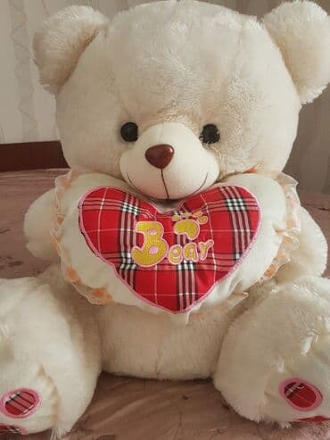 мишка для поздравления с днем рождения: МЯГКАЯ игрушка Мишка . Качество супер! Цена -1000 сом Цвет молочно- — 3