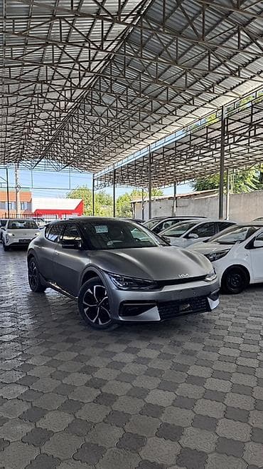 byd e2 2023: Kia EV6: 2023 г., Автомат, Электромобиль, Кроссовер — 2