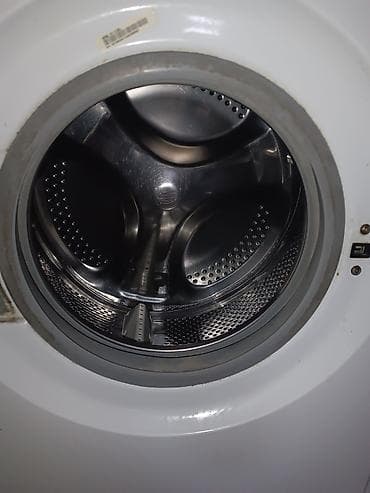 Стиральная машина Indesit WISL 82, фронтальная загрузка. Основные — 4