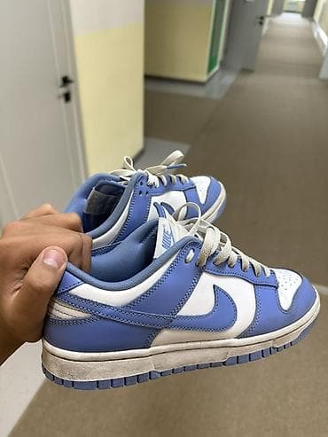 туфли классика: Мужские кроссовки, 41, 41.5, Nike, Б/у, цвет - Белый, Самовывоз, Бесплатная доставка — 4